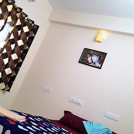 Krish Rooms And Stay Chennai Exteriör bild