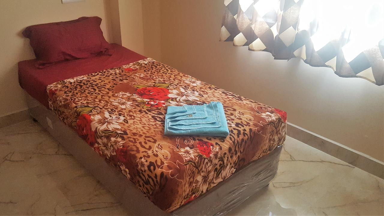 Krish Rooms And Stay Chennai Exteriör bild