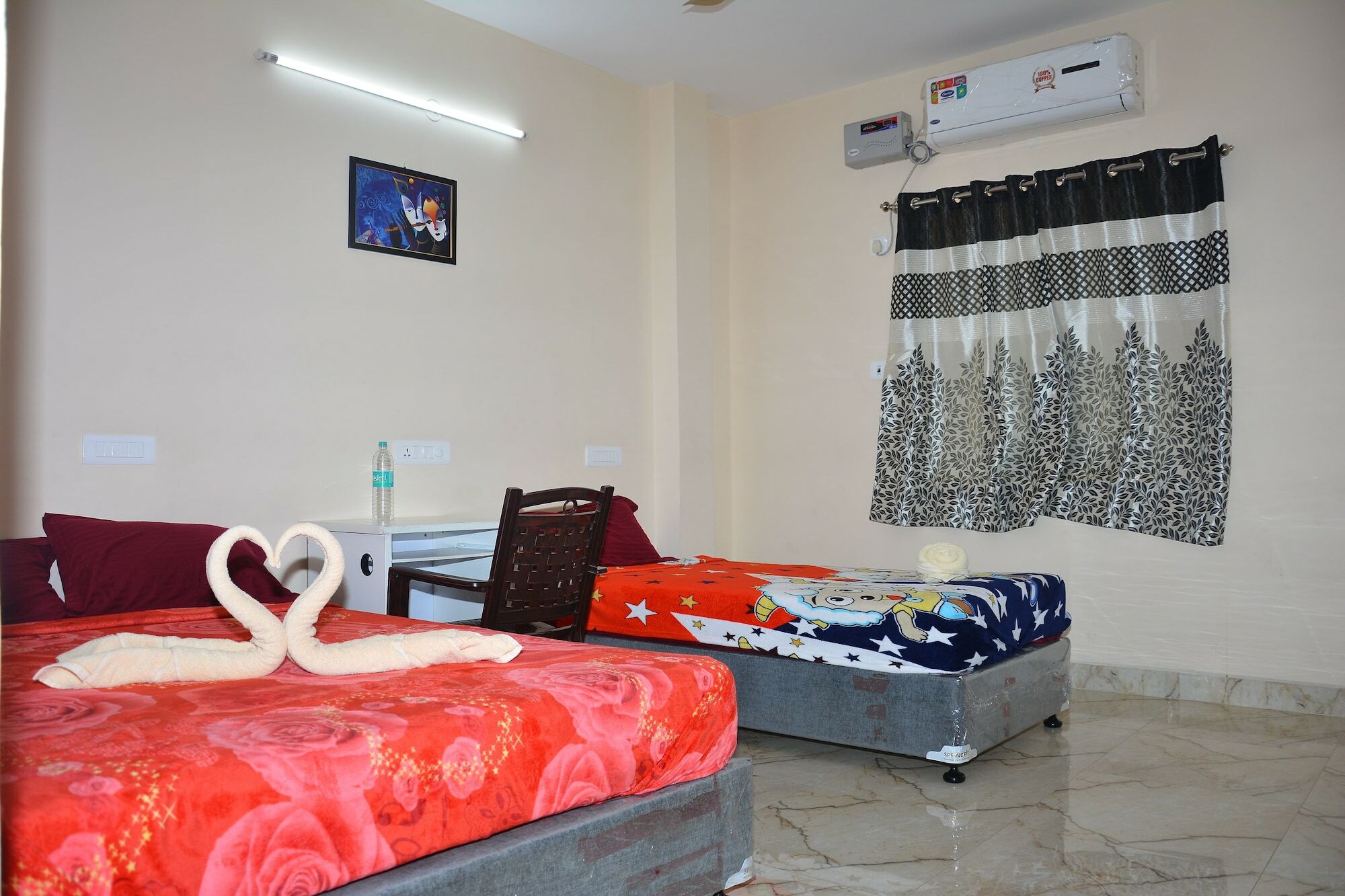 Krish Rooms And Stay Chennai Exteriör bild